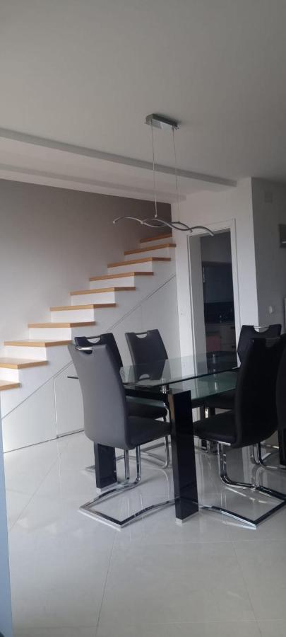 Apartmani Lanterna Крк Екстер'єр фото
