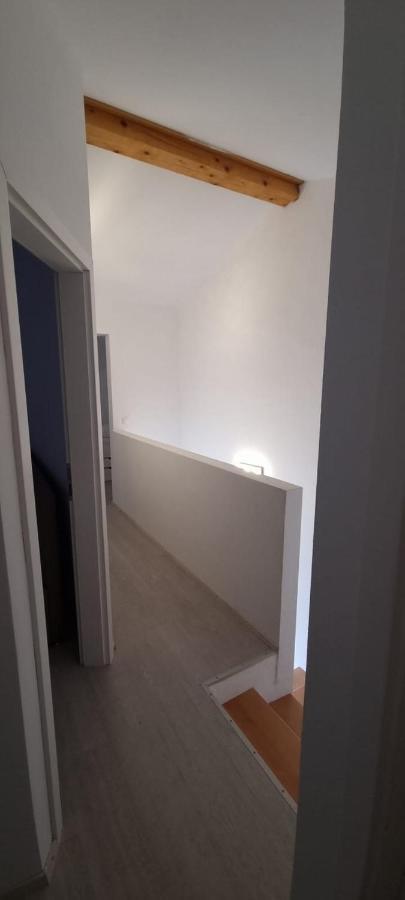 Apartmani Lanterna Крк Екстер'єр фото